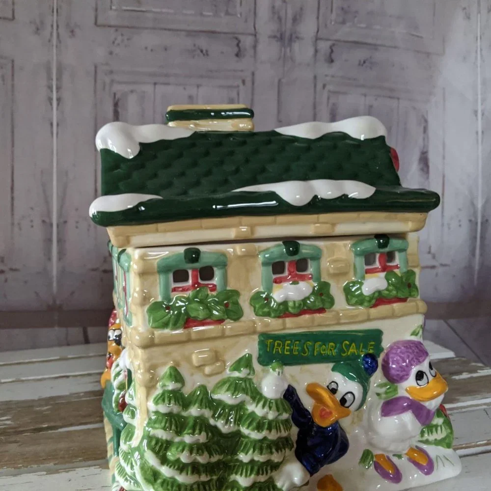 Teleflora Disney ftd Xmas cookie‎ jar flower shoppe